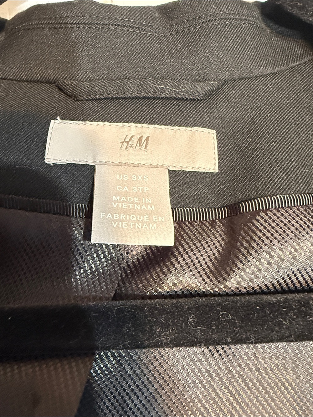 H&M Black Women’s Single-Button Blazer - Picture 3 of 3